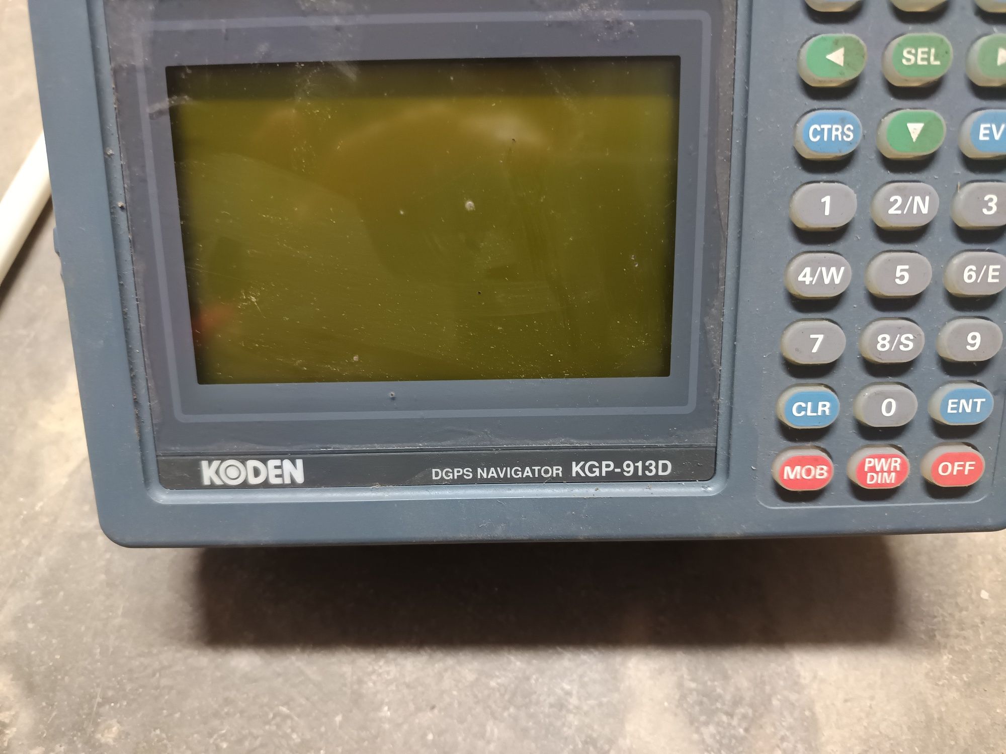 Koden dgps 913D com antenas