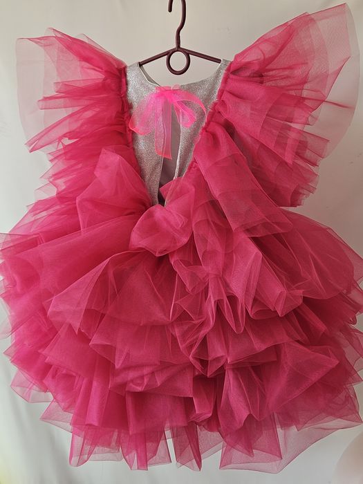 Платье на выпускной в садик на 7 лет розовое малиновый фатин блестящее