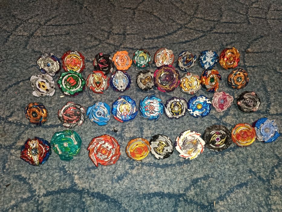 Beyblade продаются