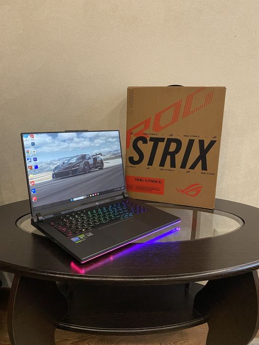 Ігровий Asus Rog Strix RTX 4060/ i7-13/ IPS/ 165 Hz/ 16/1 Tb як новий
