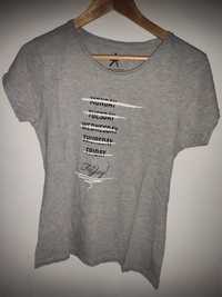 T-shirt Mulher - Tamanho 40