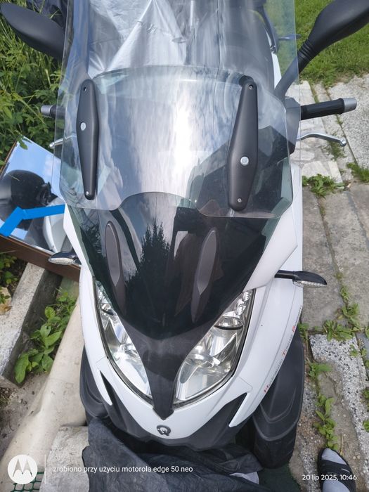 Skuter Quadro 350