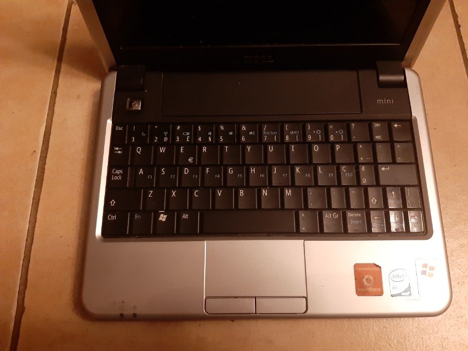 Portátil Dell Inspiron 910 Avariado sem Sistema Operativo