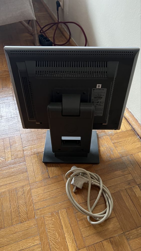 Monitor LG FLATRON 15 cali