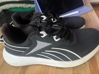 Buty sportowe czarne chlopiece