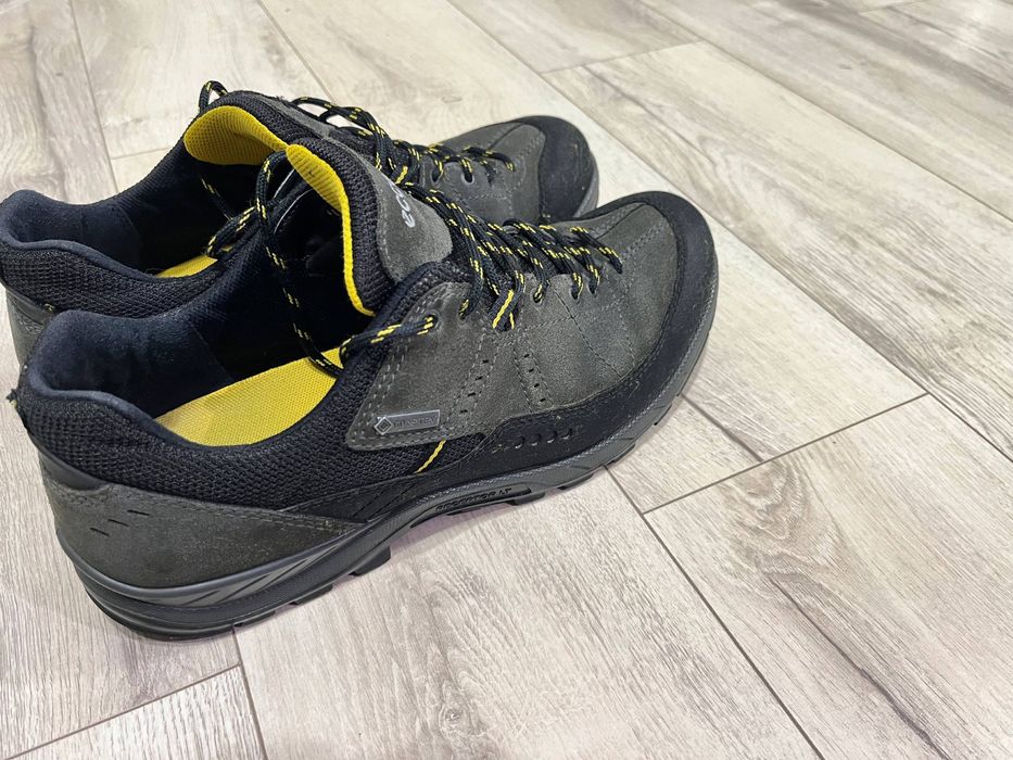 Чоловічі кросівки ecco goretex 28см устілка. 43 розмір