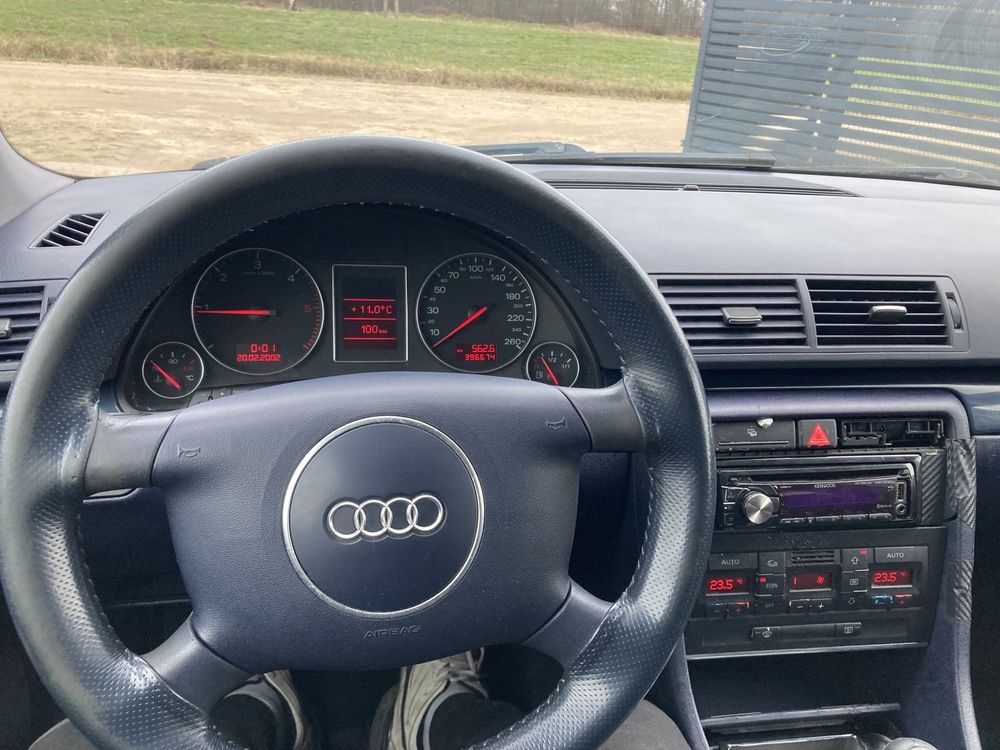 Audi A4 1.9 TDI 130KM z 2002 roku