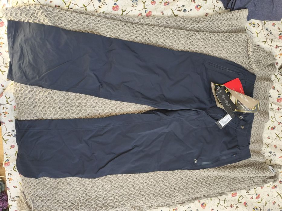 Damskie spodnie przeciwdeszczowe