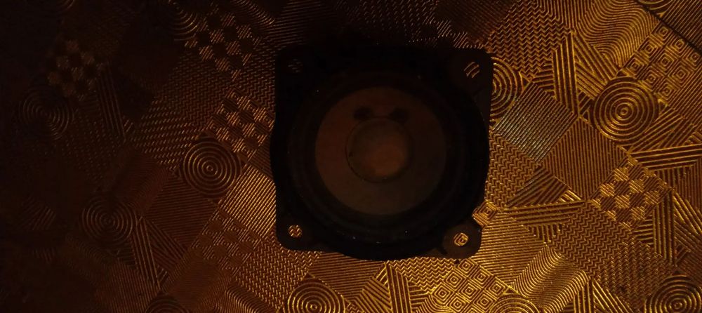 Renault głośnik BOSE OE 281564093R