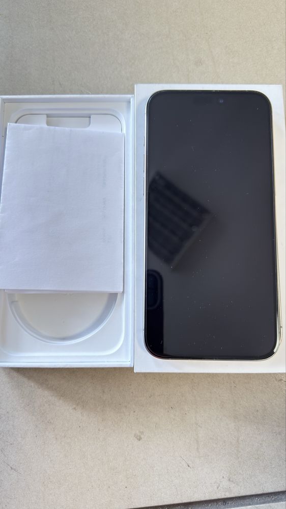 iPhone 15 Pro Max 256 GB Idealny 2 szt