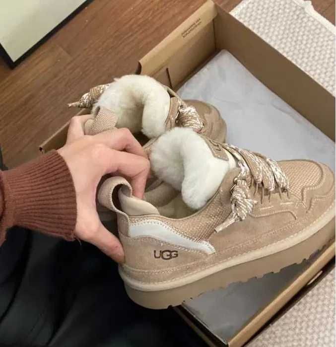 UGG_Lowmel_Sand_R.40