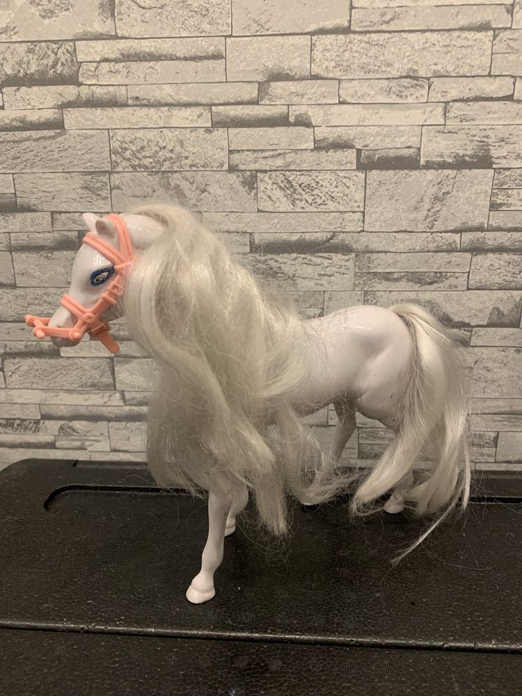 Figurka Konik Kucyk Barbie