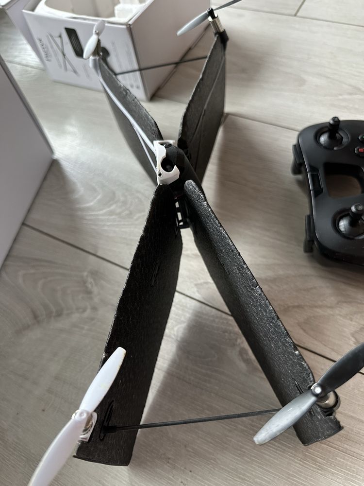 Parrot Swing 100% sprawny + Parrot FlyPad