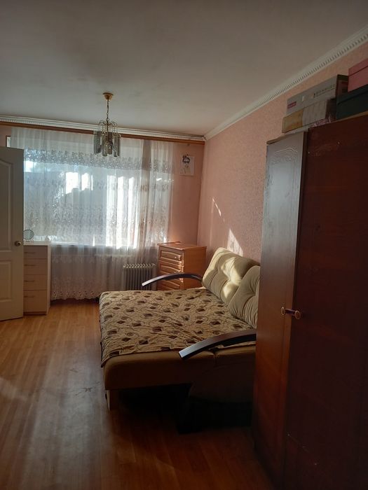 Продам 1-но комнатную квартиру пос Котовского /Заболотного/Таврия В