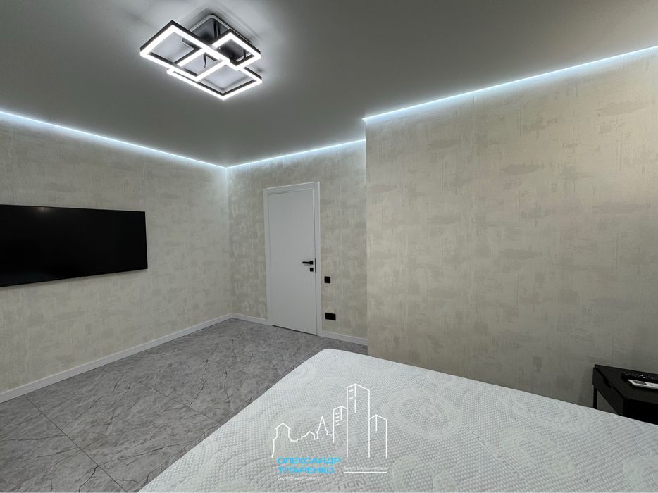 Сучасний котедж з ремонтом на МІКРОРАЙОНІ