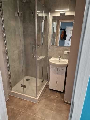 Mieszkanie ,oś.650 lecia. 2 pokoje, świeżo po remoncie, 35m2