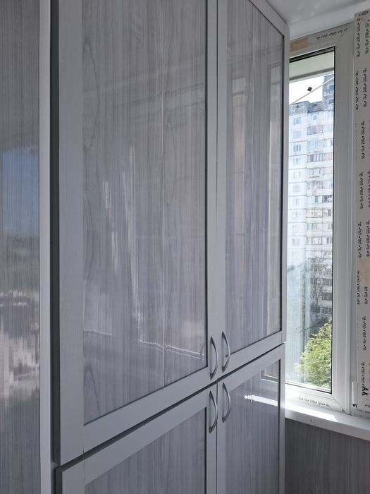 Шкаф на балкон чи лоджію