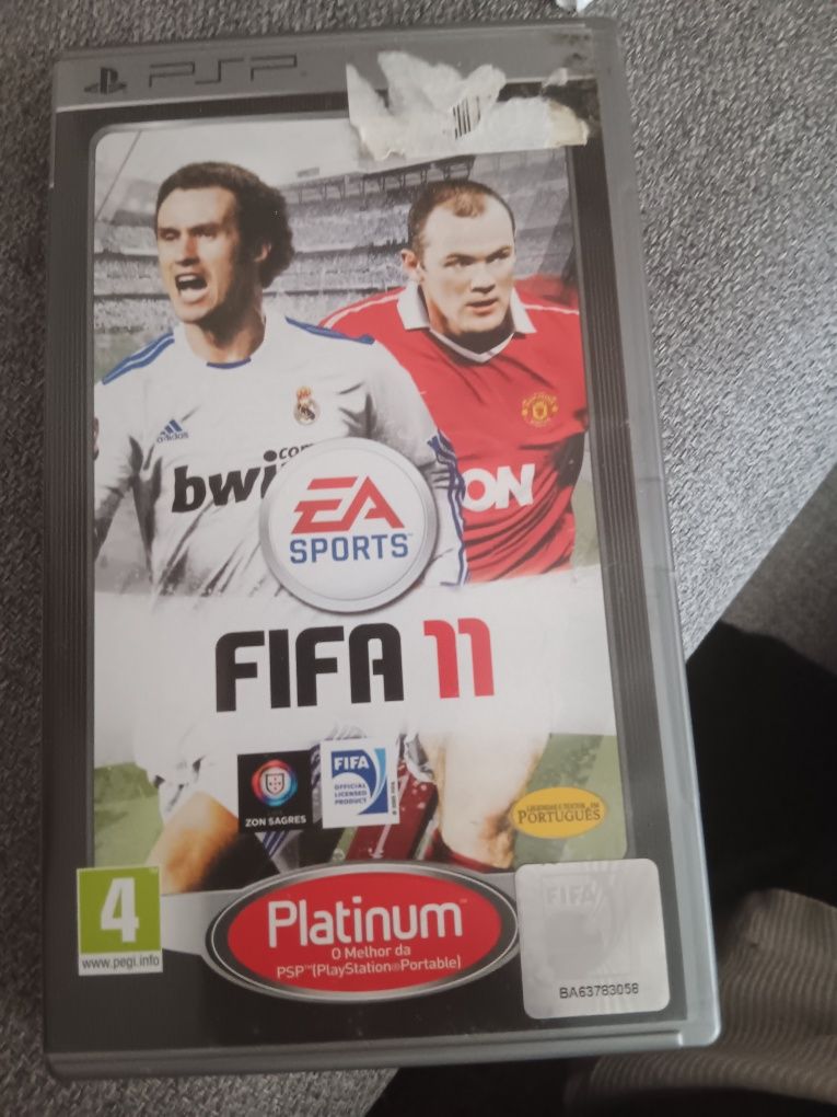Psp + carregador + fifa 11