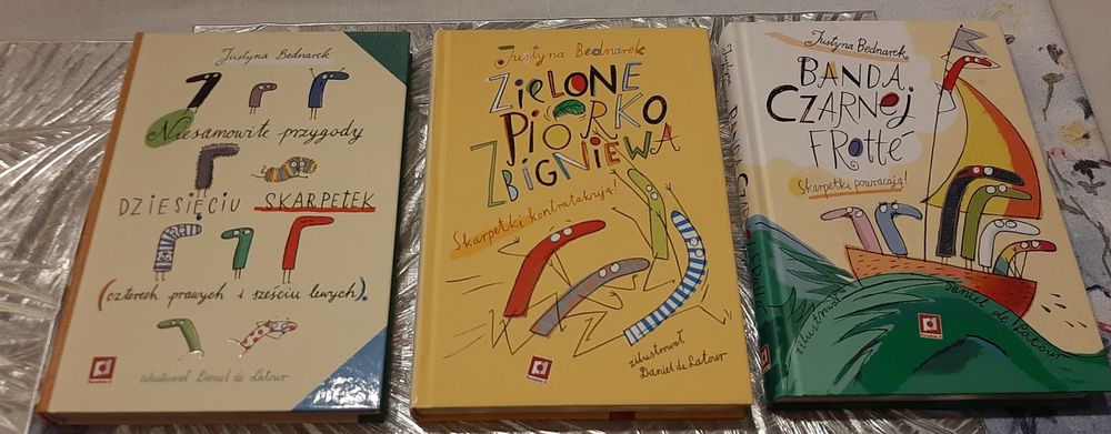 Justyna Bednarek 3 książki  o skarpetkach