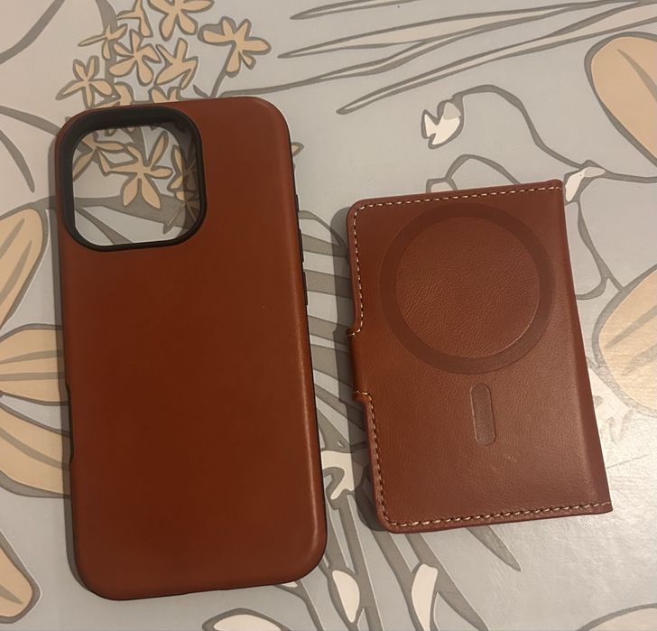 Capa com carteira iphone 16pro