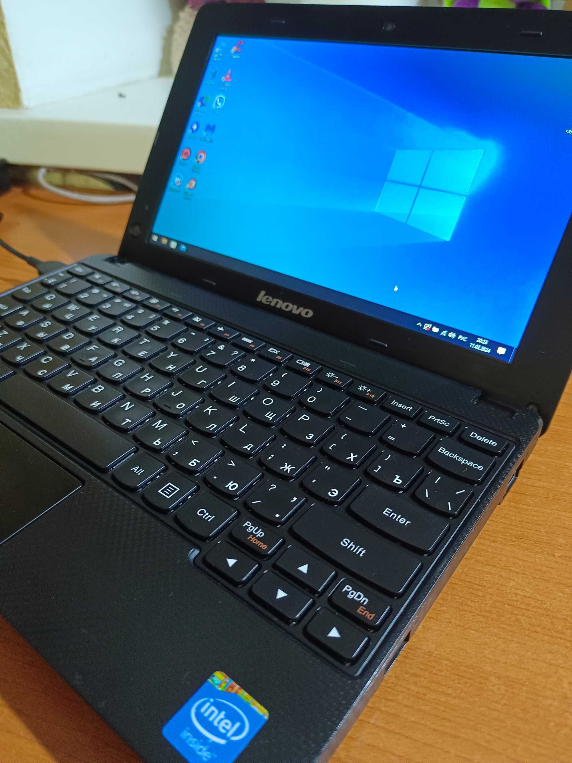 Lenovo E10-30, 2Gb/SSD 240Gb, CPU 2 ядра по 2.16 ГГц, 7/64 bit Windovs