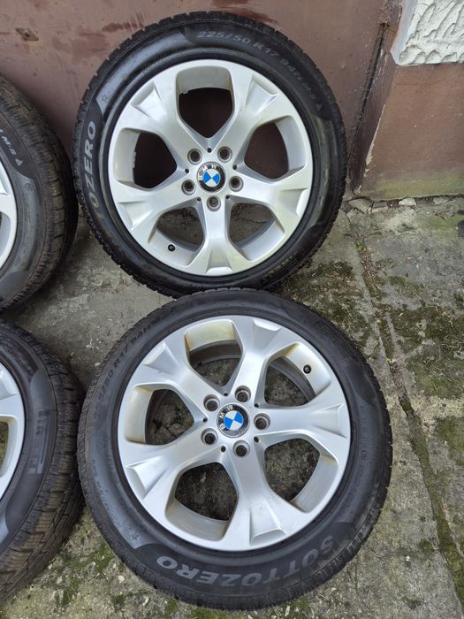 Koła zimowe BMW X1 5x120 Pirelli 225/50 R17 Jak Nowe