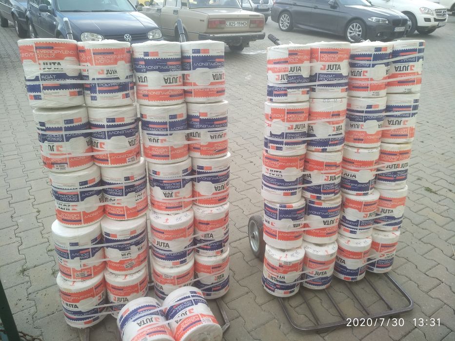 Шпагат Юта Тітан Тама на тюки 4кг в наявності від 500грн