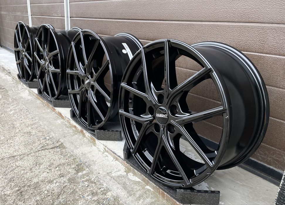 4x felgi aluminiowe Czarne 5x108 r17 et50 7,5J Alufelgi Oryginał 17”