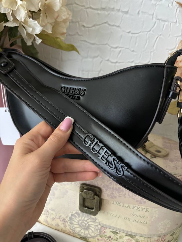 Сумка guess чорна жіноча