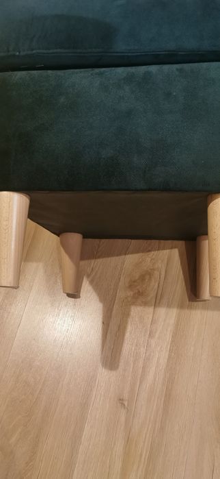 Pufa podnóżek butelkowa zieleń Welur
