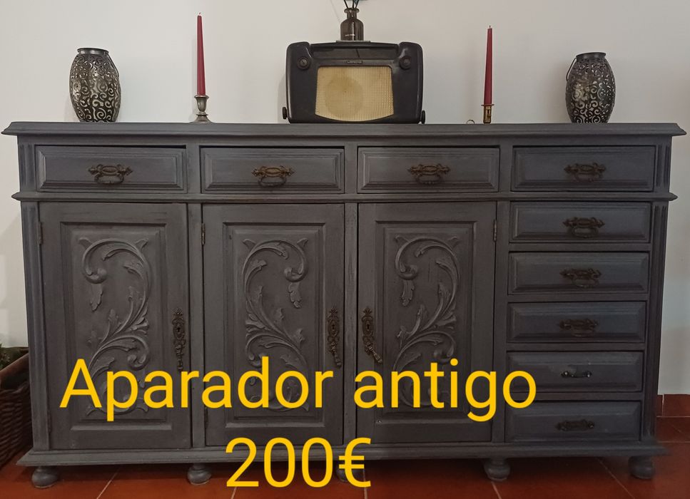 Aparador antigo restaurado em ótimo estado