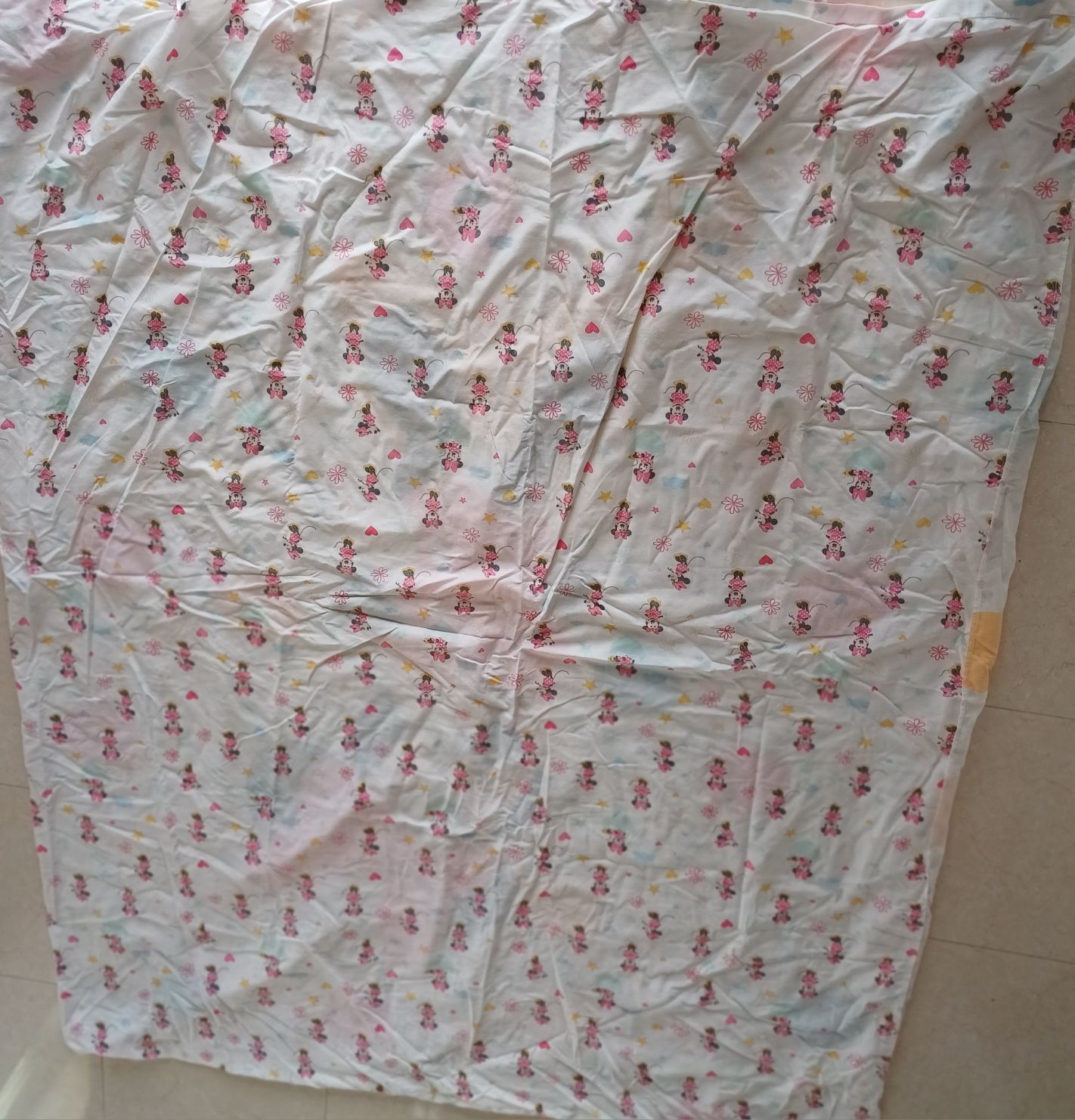Conjunto capa de edredão Minnie em excelente estado para cama de solte