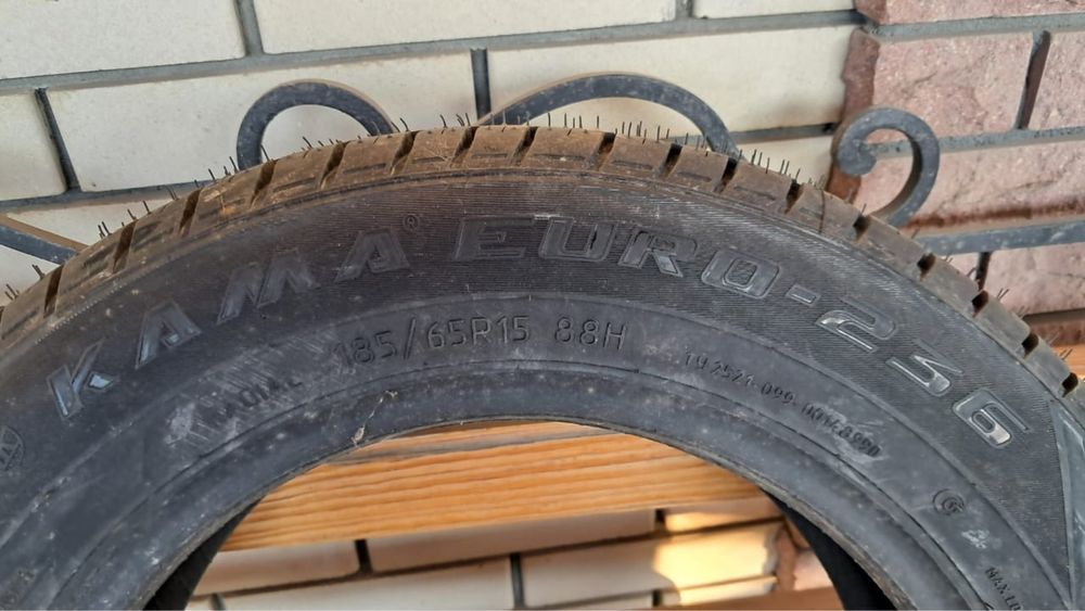 Резина (2 шт) KAMA Euro-236 185/65 R15