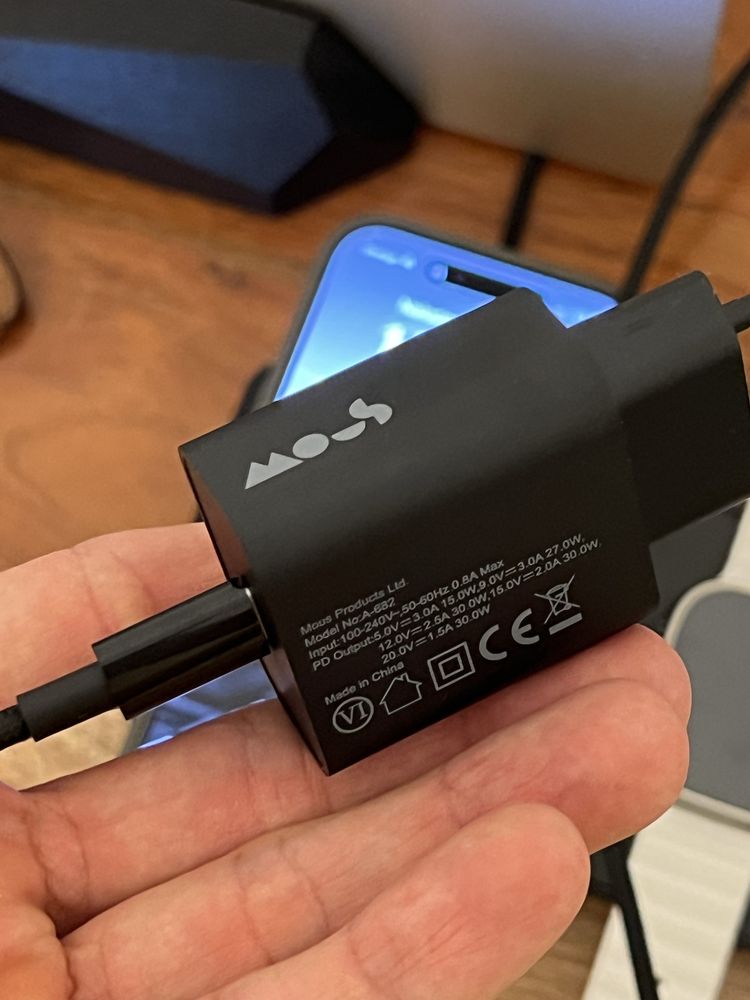 Mous 2 in 1 Magsafe for iPhone, Apple Watch, AirPods