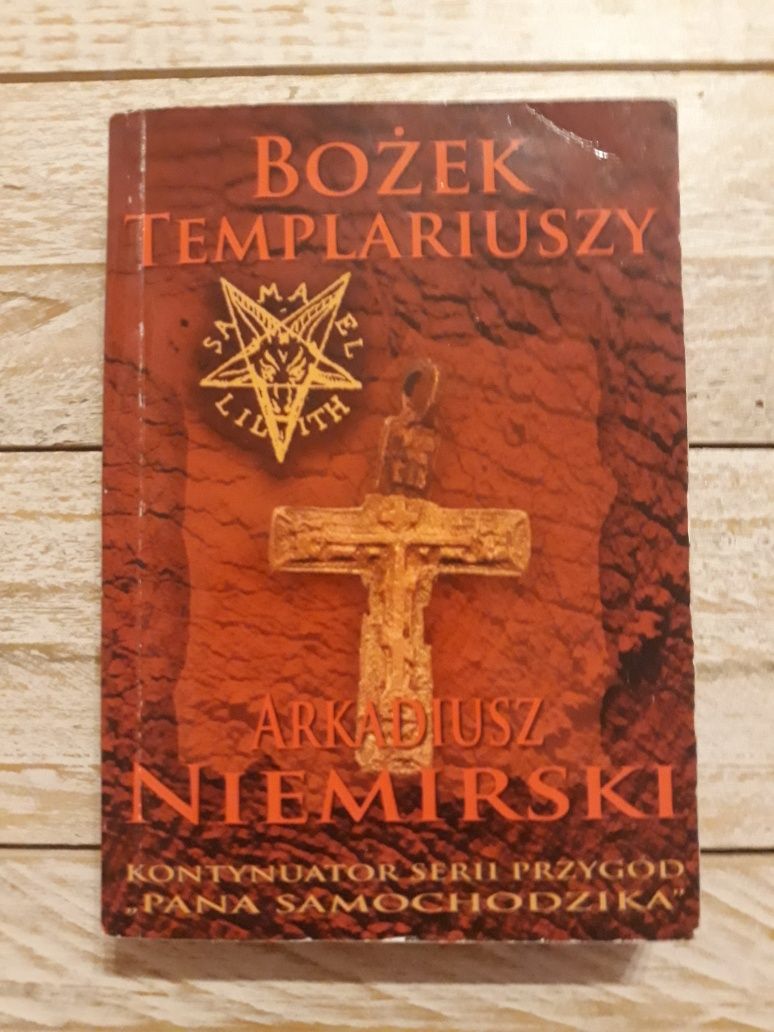 Bożek Templariuszy.Arkadiusz Niemirski