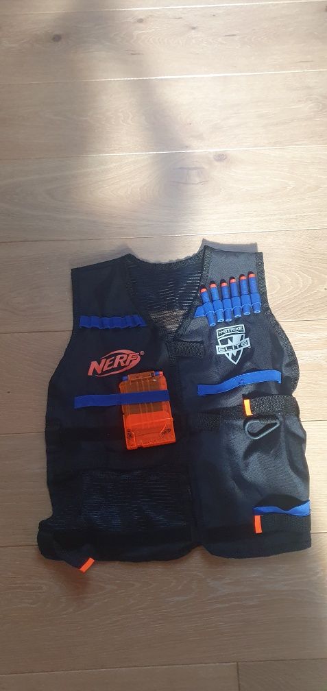 Kamizelka nerf z dodatkami