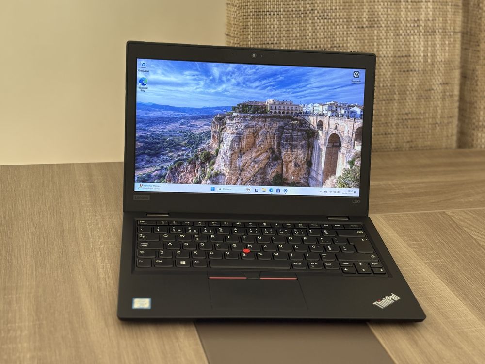 Lenovo ThinkPad L390 i5 8gen 512ssd Win11