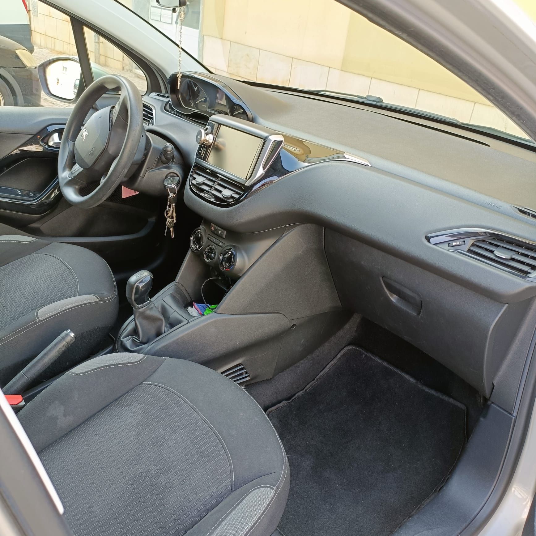 Peugeot 208 active 1.6