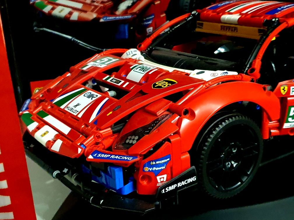 Lego Ferrari 42125 GTE AF Corse #51 od kolekcjonera + Dodatki LED