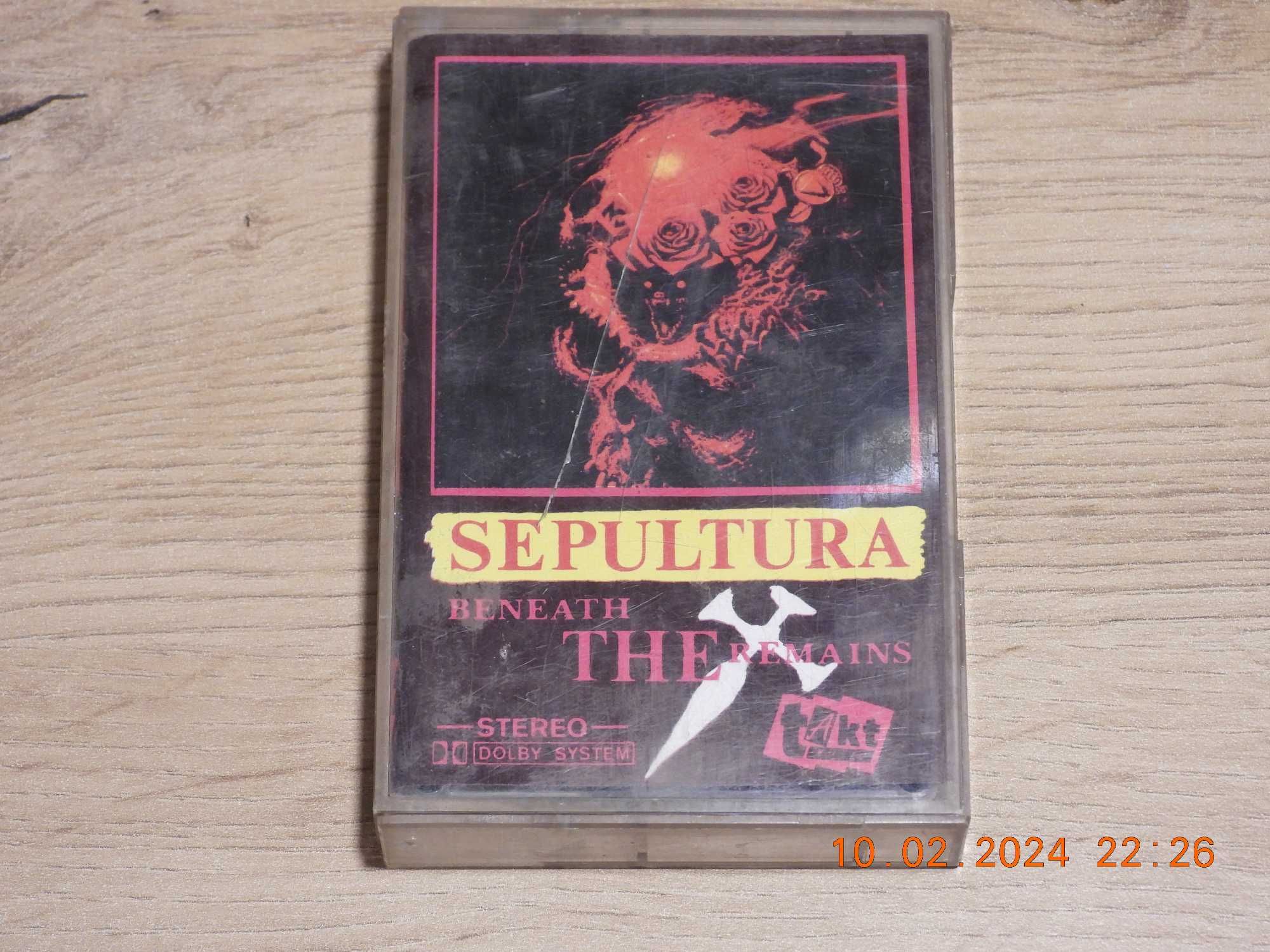 Kaseta: SEPULTURA -Beneath the Remains