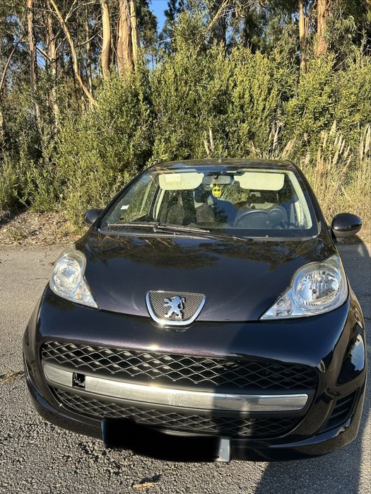 Peugeot 107 1.0 (Motor Toyota) 68 cv – 2009 –