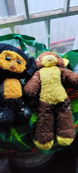 Віддам безкоштовно старі радянські іграшки