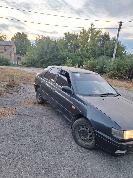 Ніссан ссані 1.6
