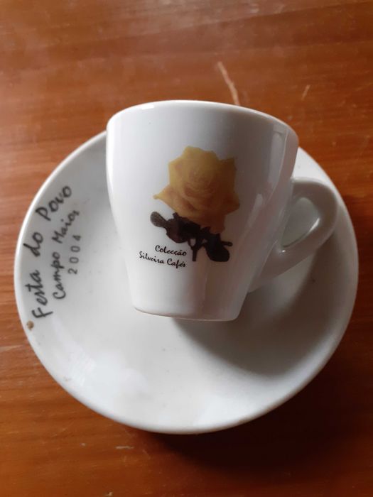 Chávena de café "festa do povo 2004" - coleção