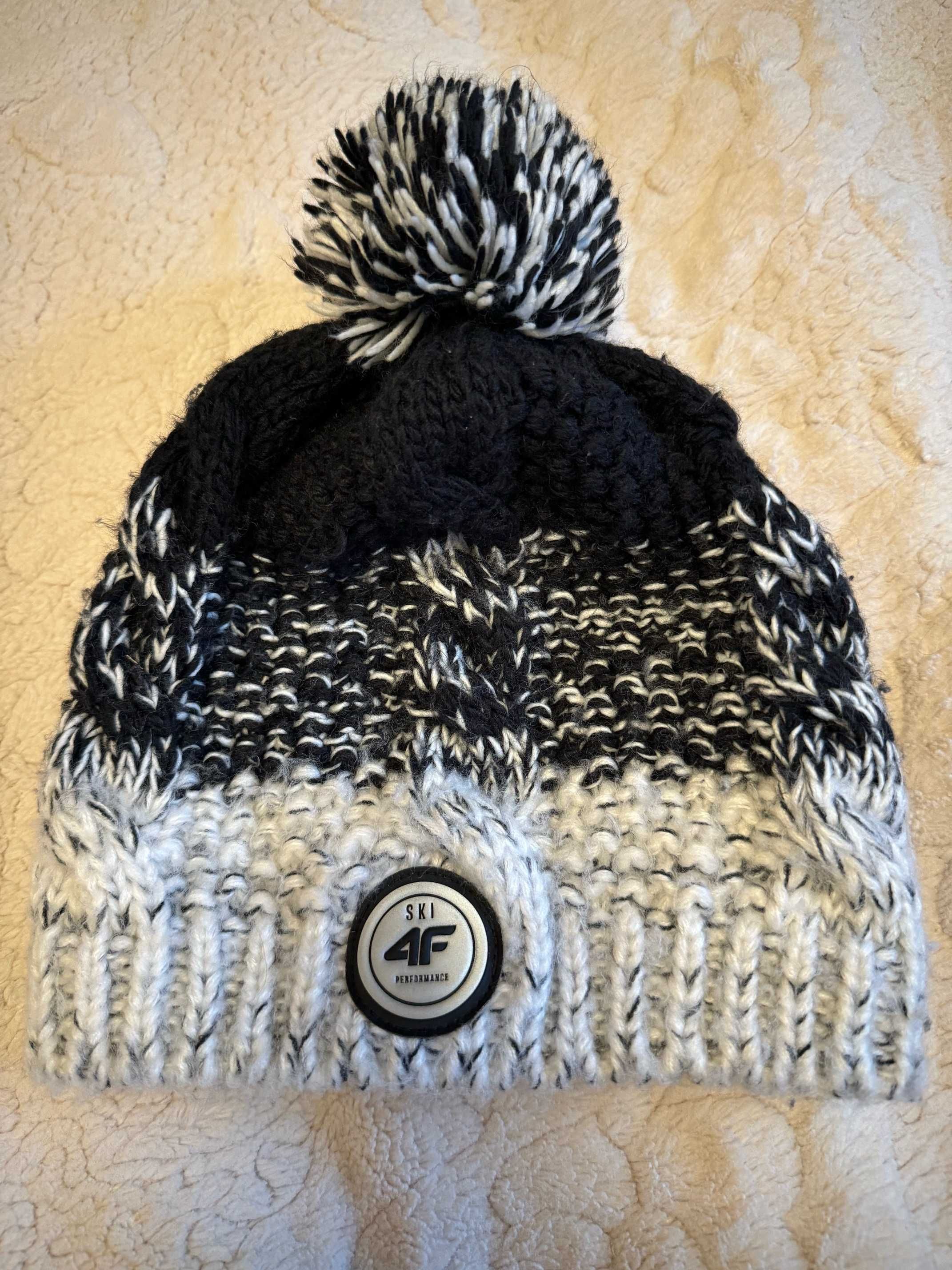 czapka zimowa 4F rozm. 54/56 cm