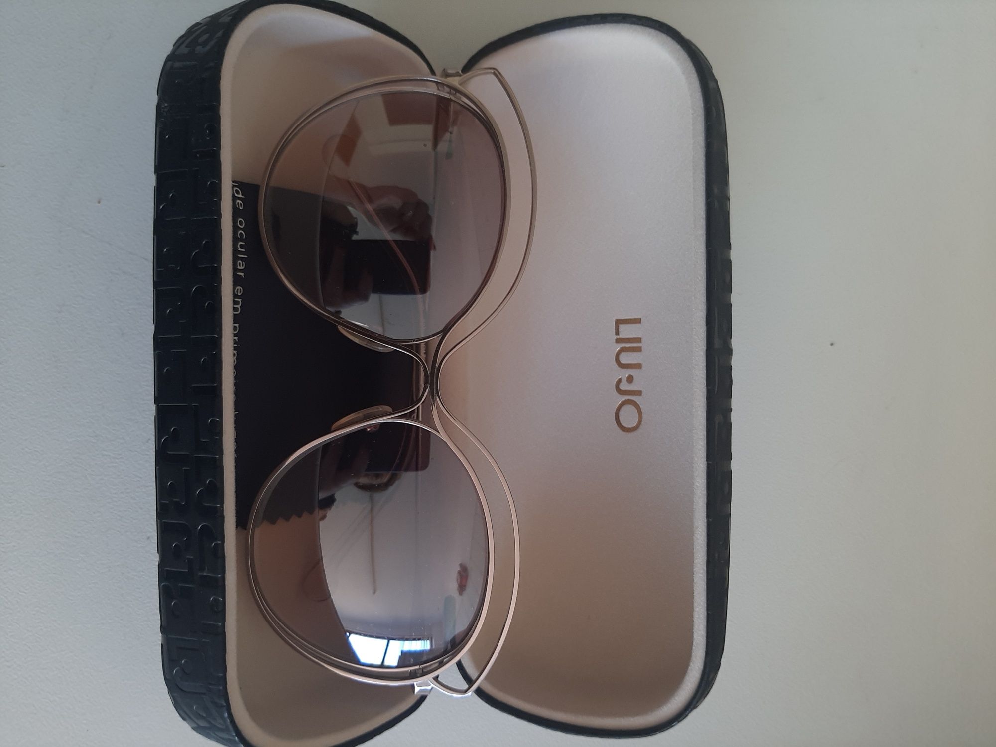 Oculos Liu-jo novos