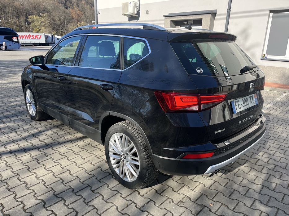 Seat ateca 2.0TDI 4x4dsg panorama el.klapa samochód po gradzie