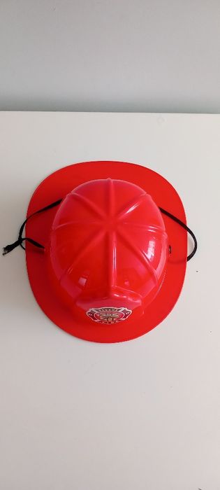 Hełm strażacki zabawkowy