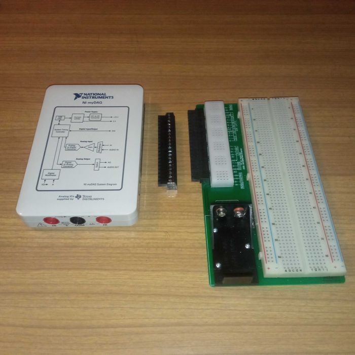 Mini labo elektroniczne - NI MyDaq