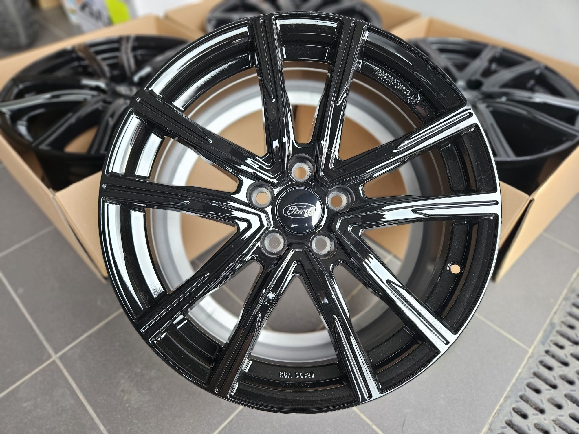 Ford 18 " Nowe 5x108 Kuga Puma Mondeo S-Max EDGE Escape Focus Mach-E